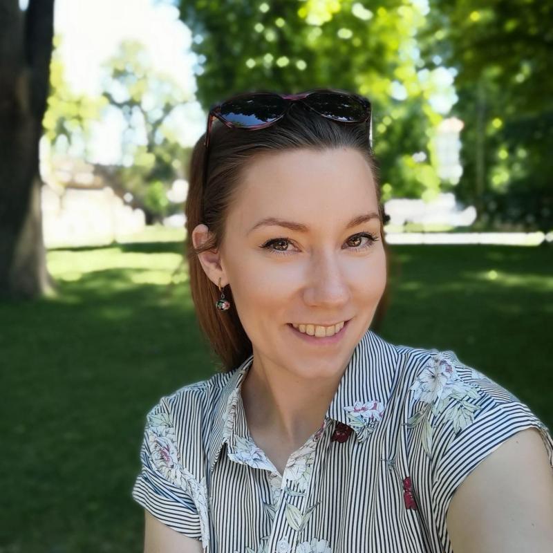 MUDr. Magdaléna Linter Kapišinská, PIYO - pohybové centrum v Hradci Králové